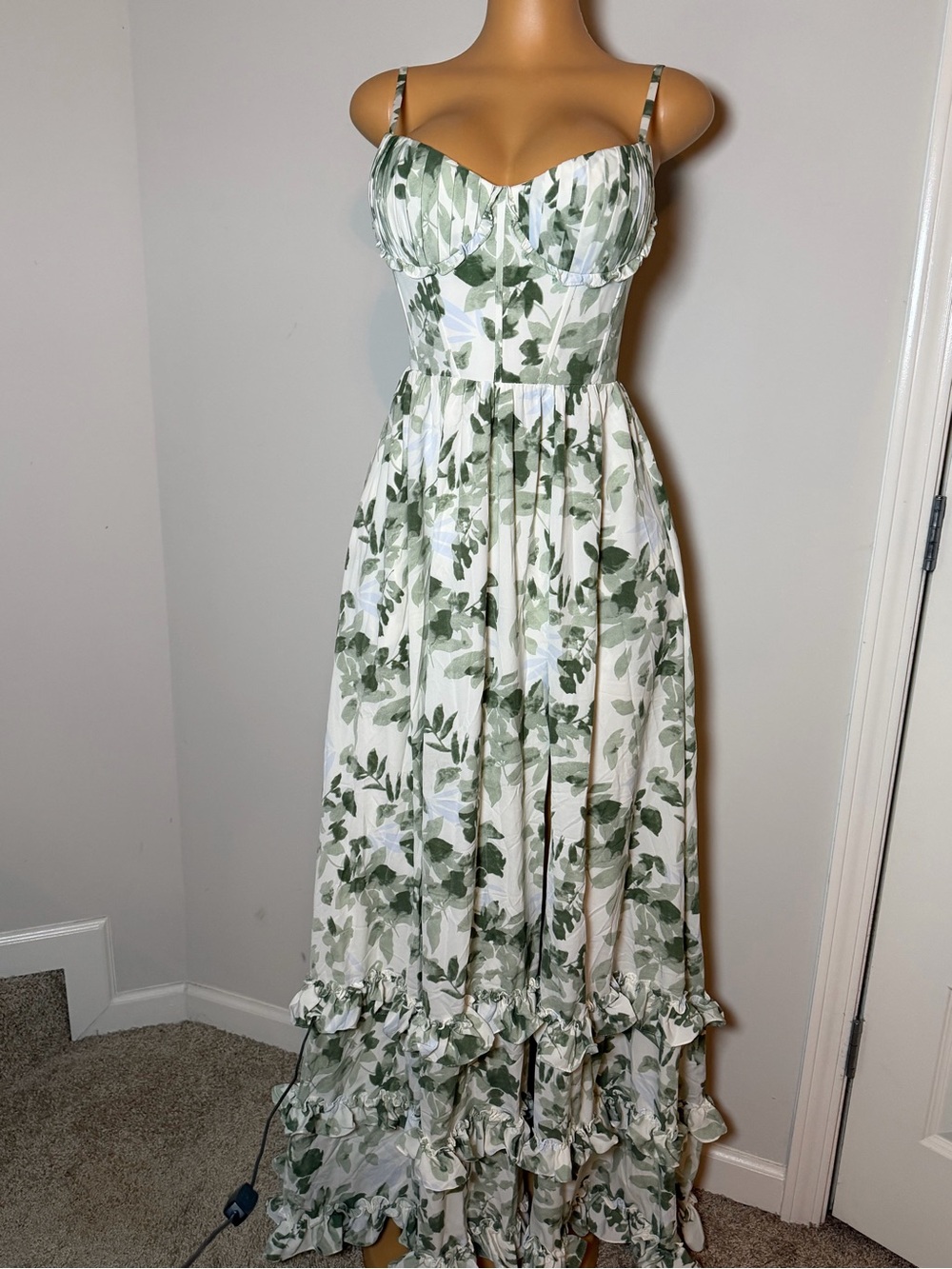 Women’s Green Leaf-Print Maxi Dress with Side Slit - Picture 7 of 9